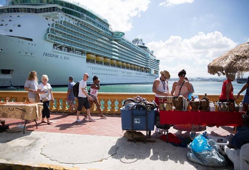 cruise ship in San Juan