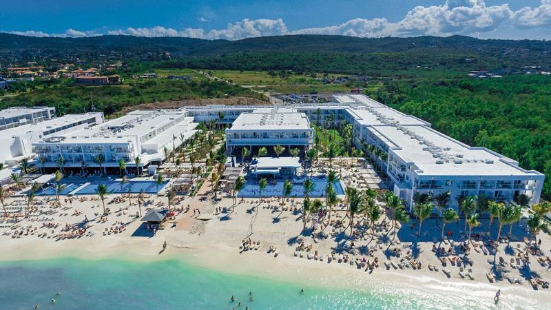Jamaica Tourism Revs Up for the Upcoming Winter Season