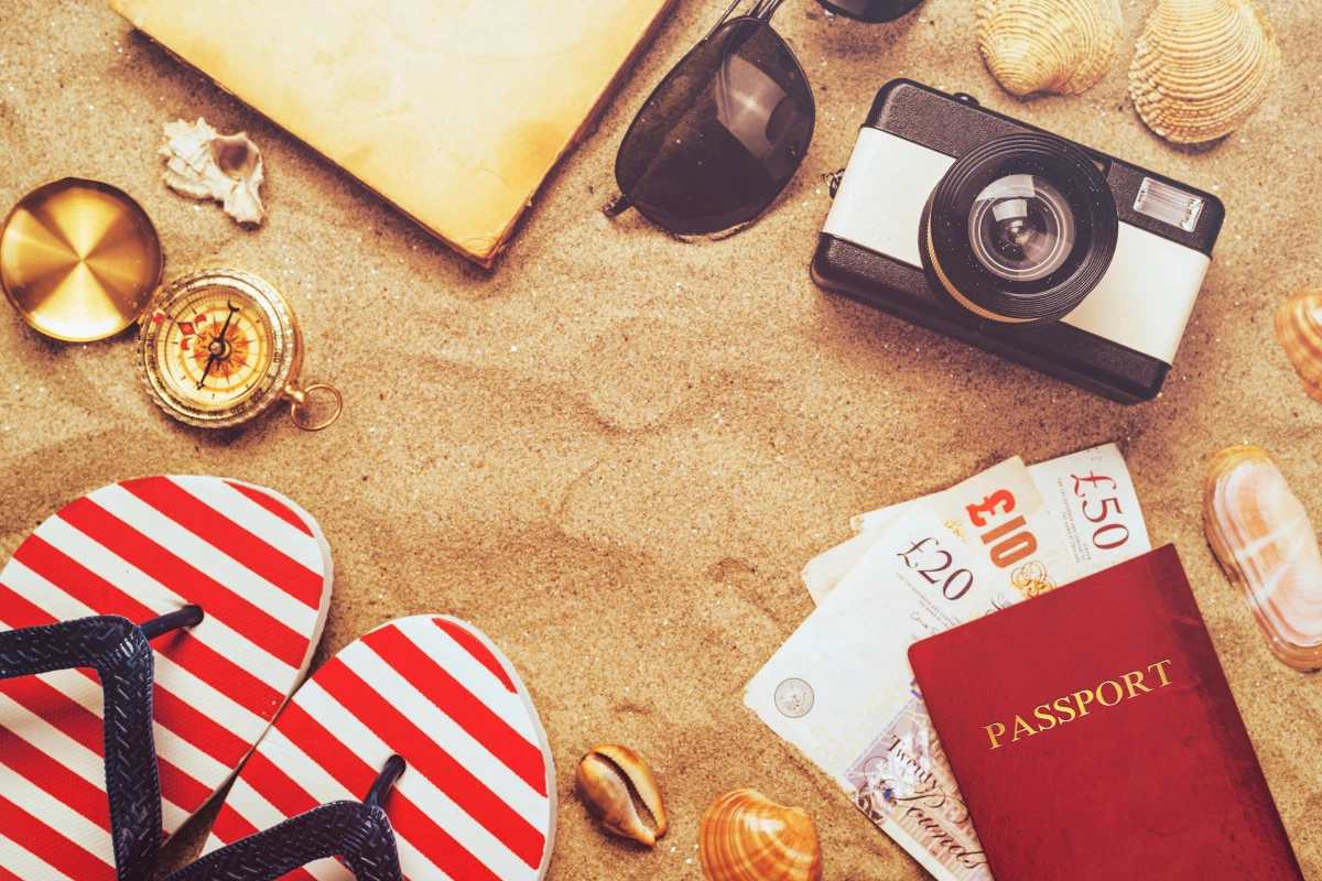 Antigua Tourism Minister Urges Visitors to Secure Documentos, Belongings