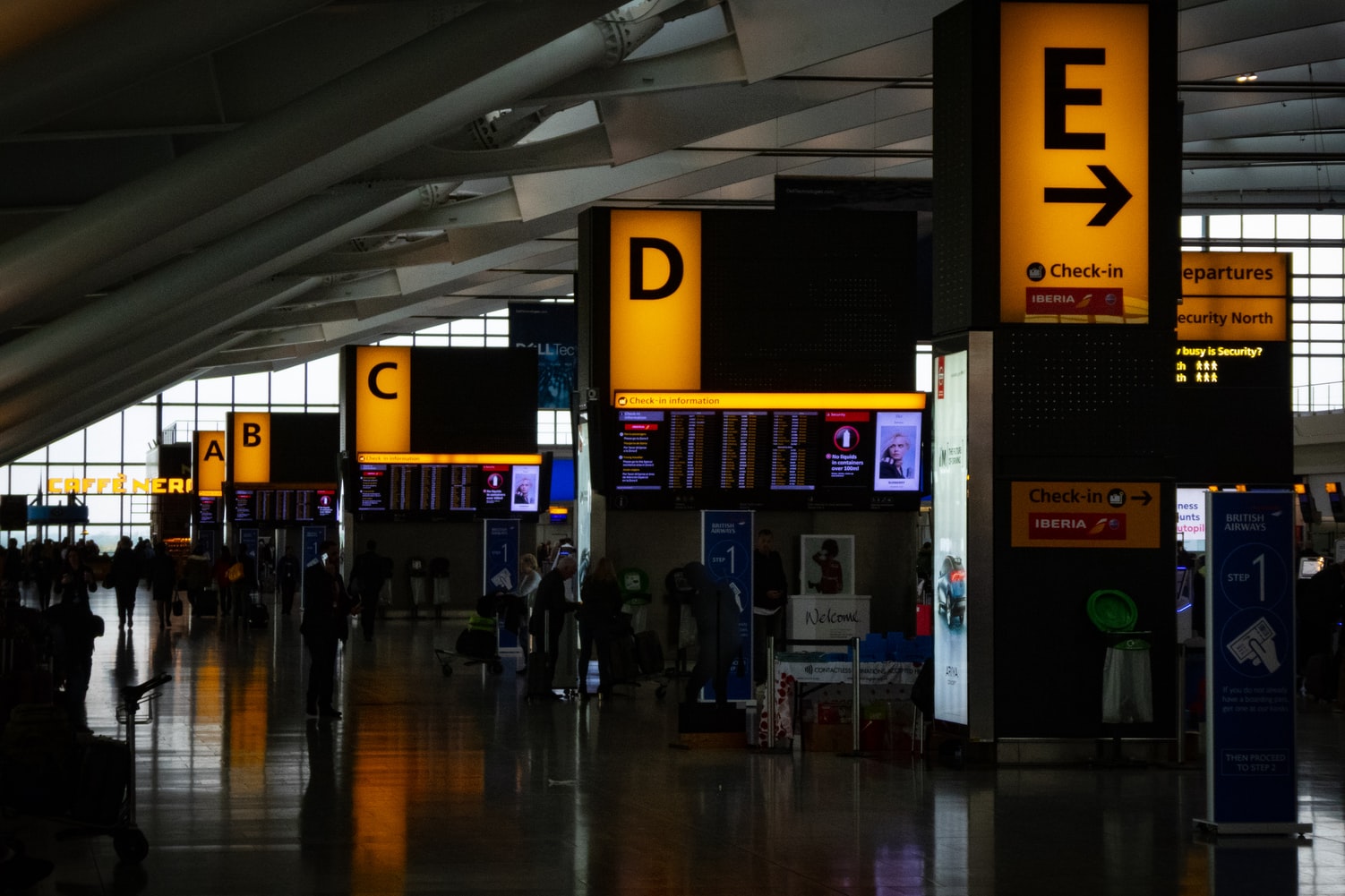 airporta gates at Heathrow