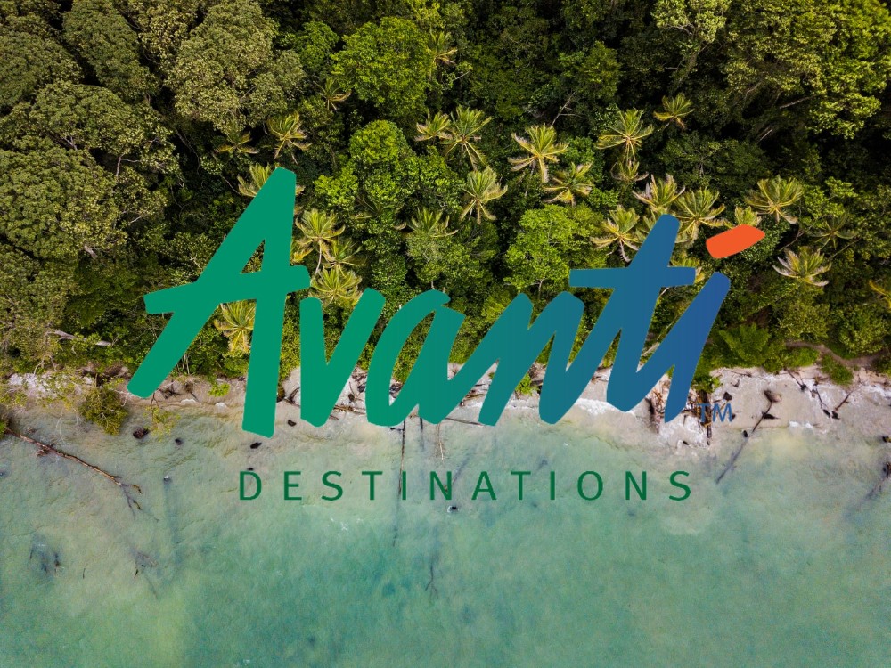 Costa Rica beach and the Avanti logo