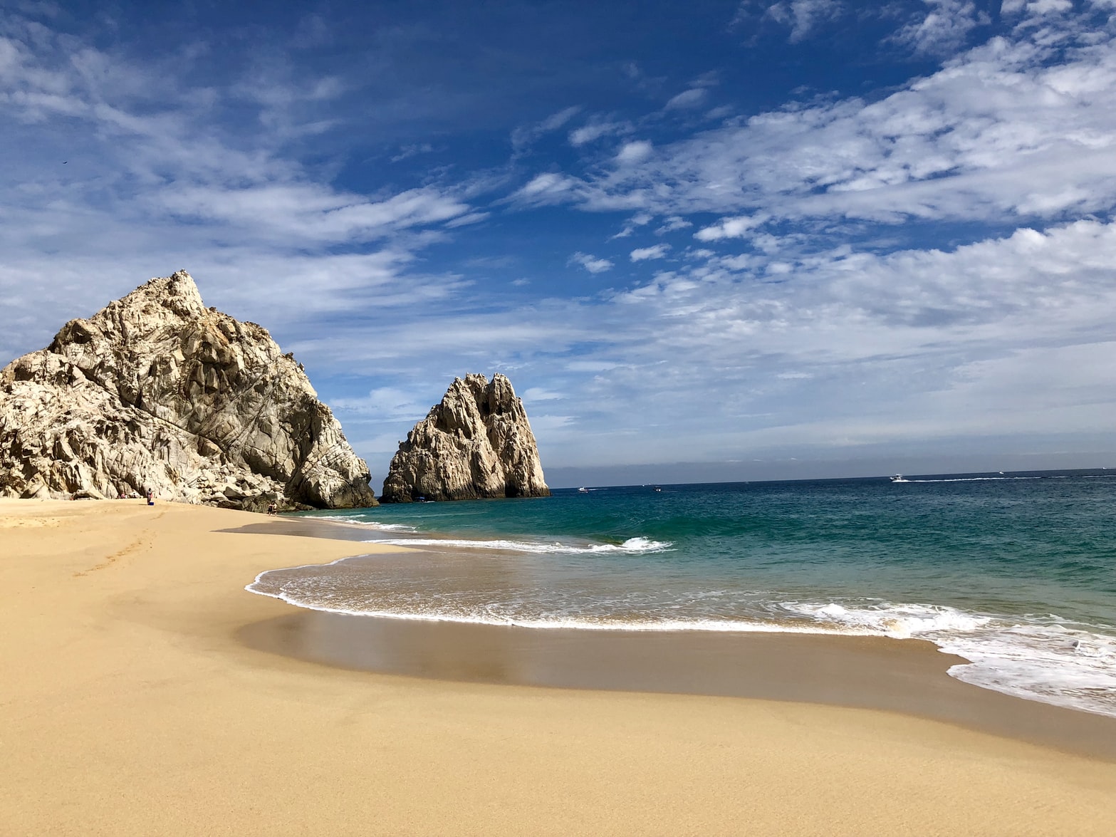 Los Cabos beach and rock