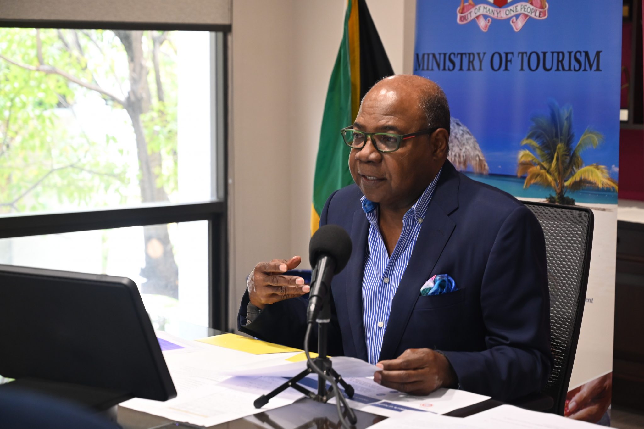 Minister Edmund Bartlett