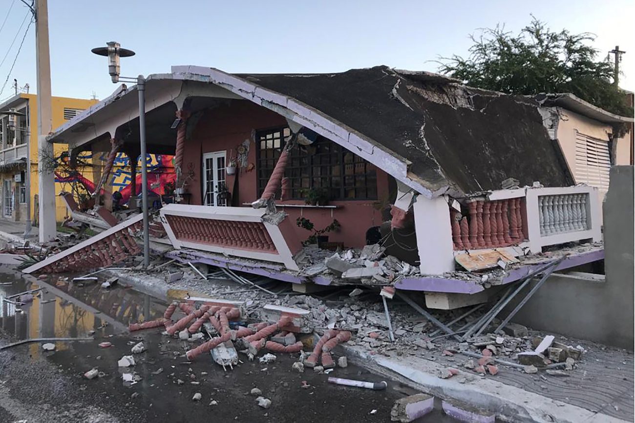 house crumbled down by earthquakes in Puerto Rico