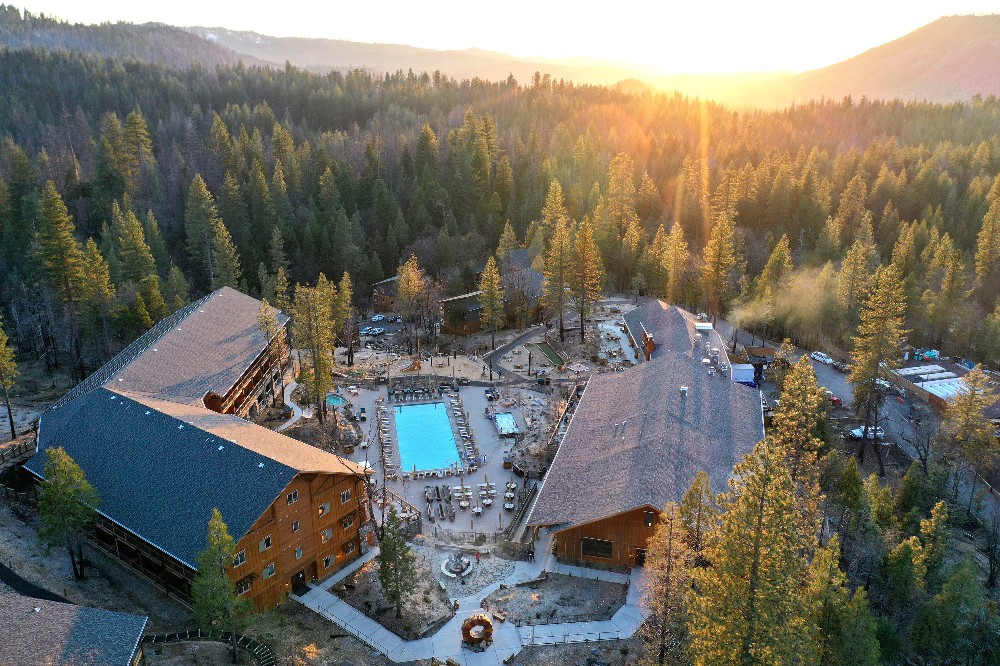 Rush Creek Lodge