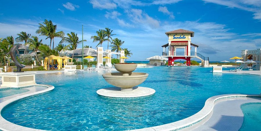 swimming pool at the Sandals Emerald Bay