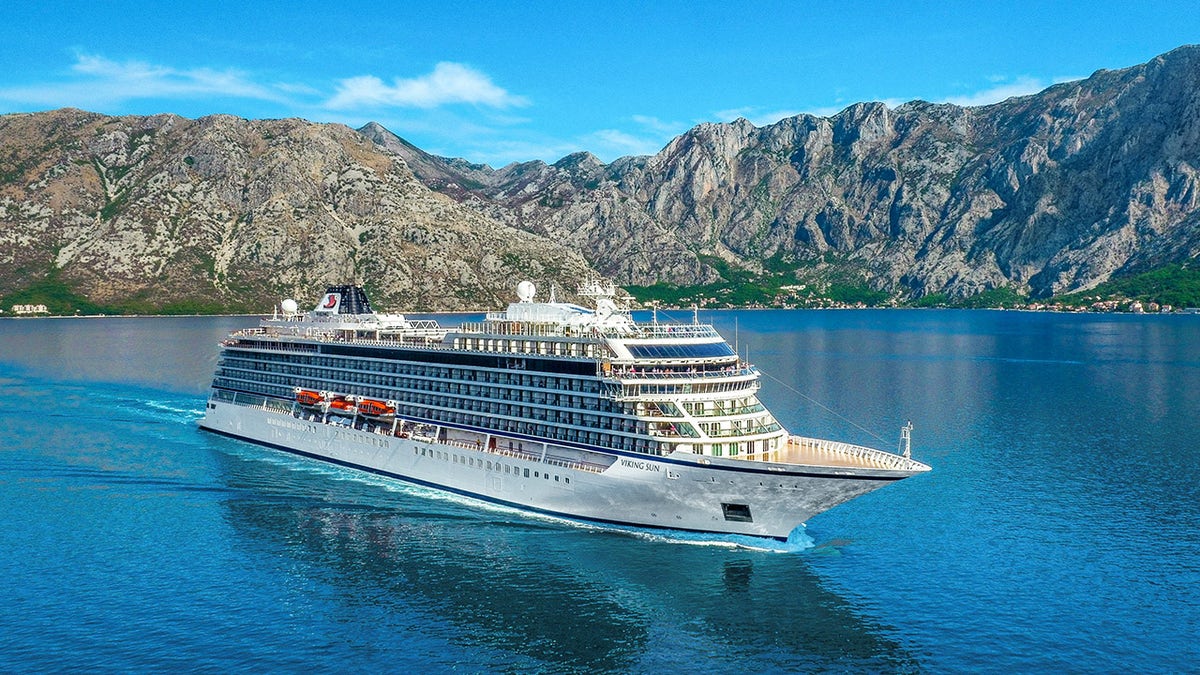 viking ocean cruises october 2023