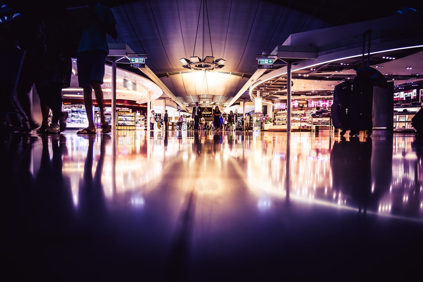airport retail