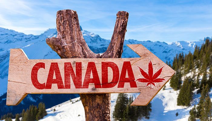 Canada pointer sign