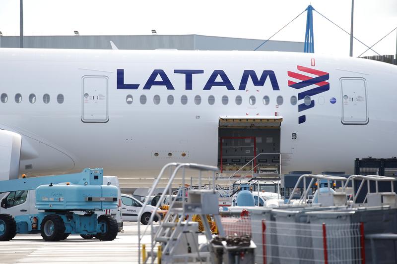 LATAM plane hatch door open