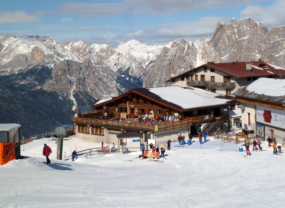 Cortina