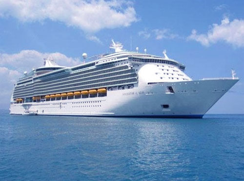 Thomson Cruises to Acquire Legend of the Seas from Royal Caribbean