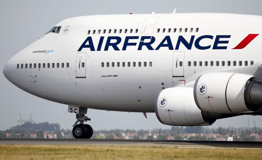 Air France Losing Money on Paris Routes since Terrorist Attack