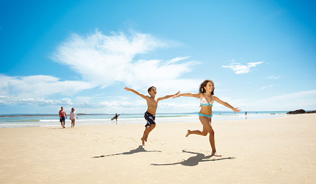 UNWTO Foresees Strong Peak Season on the Road Ahead