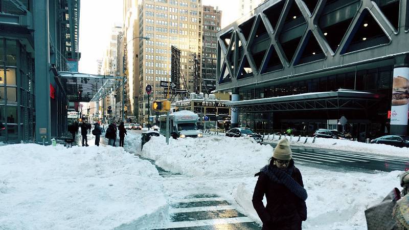 Computer Problems, Blizzard Disrupt Flights Throughout U.S.