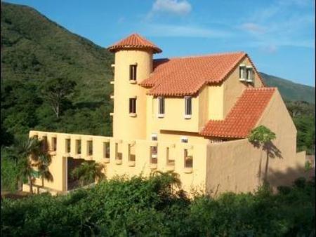 Brits Look to Caribbean for Pension Property