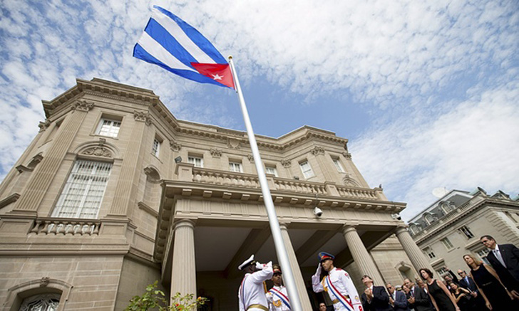 Cuban Flag Flies in Washington as Tourist Arrivals Accrue