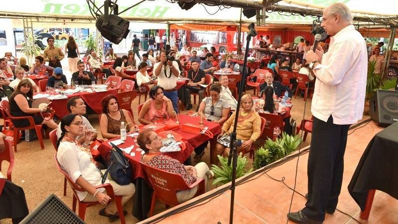 Excelencias Magazine: 20 Years of Commitment and Quality (Photo Gallery)