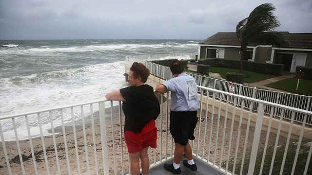 Visit Florida Hopes to Woo Travelers Back Following Hurricane Matthew