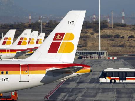 Iberia Restructuring Costs Drag Down IAG