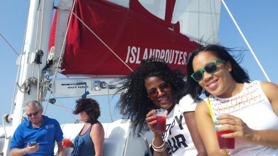 Island Routes Sets Kingston Tour