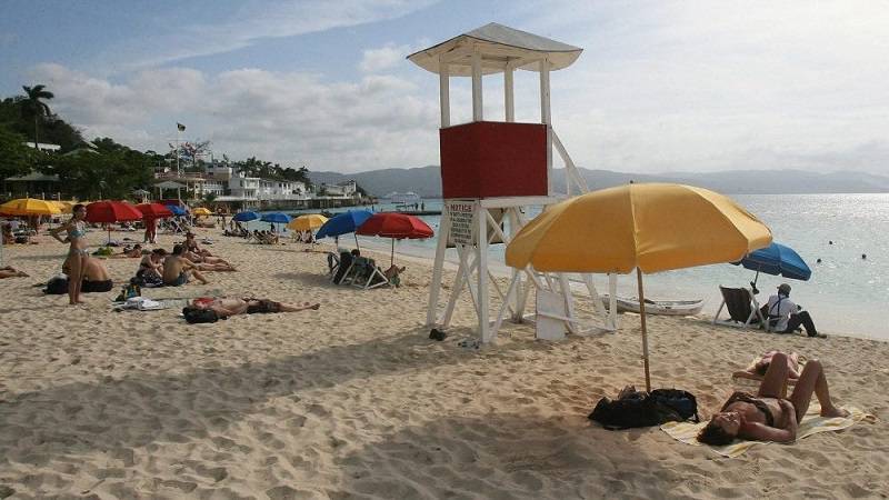 Tourists Alarmed as Gun Crimes Soar in Jamaica