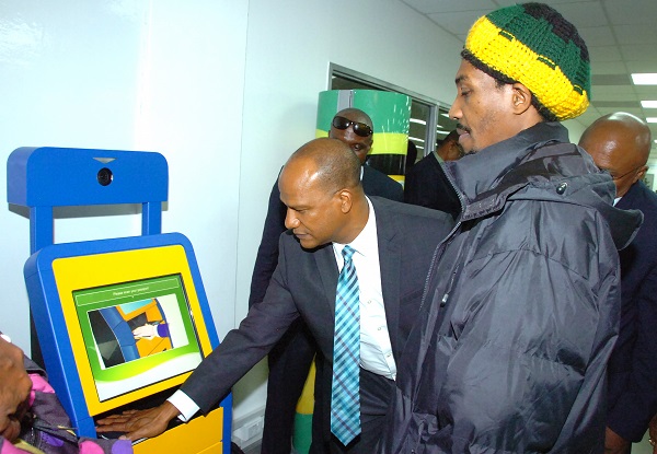 Jamaica First in Americas to Allow All Passengers to Use Kiosks for Faster Border Clearance