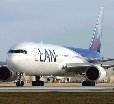 LAN Airlines Takes Top Title at World Travel Awards