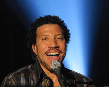 Lionel Richie to Headline St. Lucia Jazz Festival