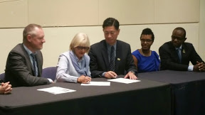 Caribbean Hotel & Tourism Association Signs MOU with Foundation for Environmental Education