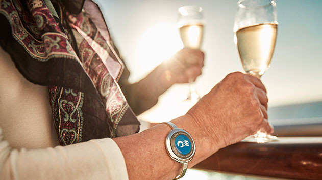 Carnival Cruises Rolls Out Wearable Device