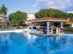 RIU Playacar Hotel Has Reopened for Business
