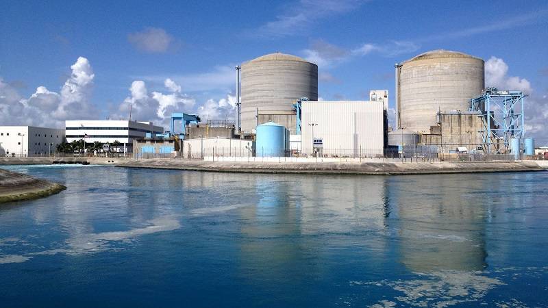 Two Florida Nuclear Plants to Shut Down before Irma Strikes