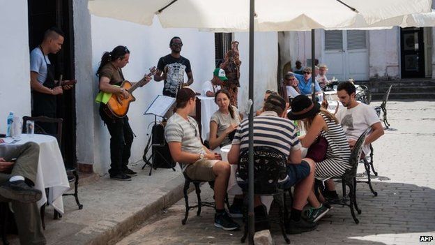 Travel Agents Doing their Best to Get Cuba Going