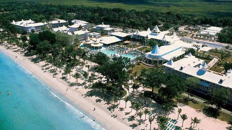 Negril’s Riu Palace Tropical Bay Reopens Following Megabuck Refurbishment
