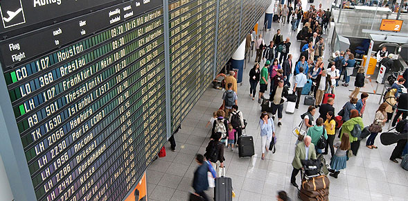Seven Billion Passengers Expected to Fly by 2034