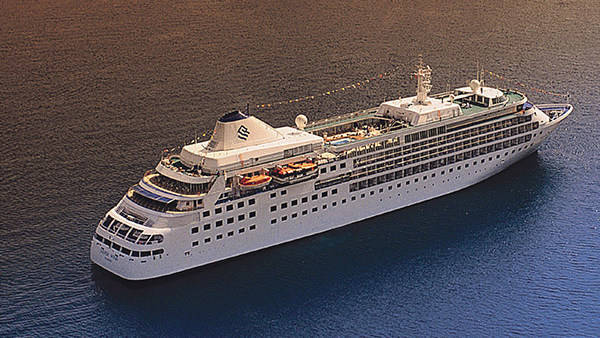 Silversea Delivers Free Caribbean Excursions