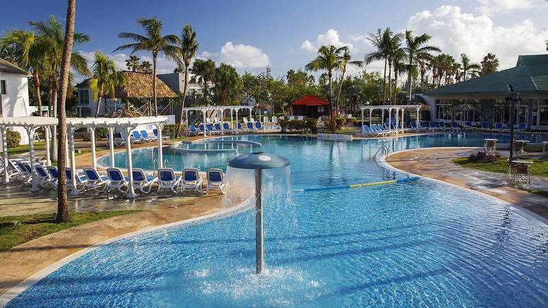 A Closer Look at the All-Inclusive Starfish Tobago