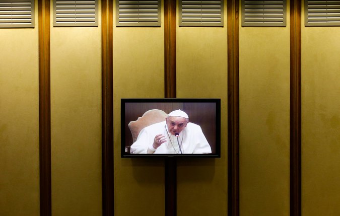 Time Warner to Show All Public Pope Francis Visit Events