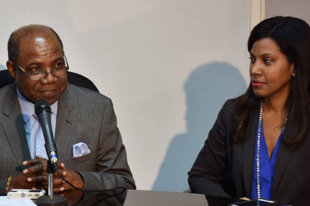 Jamaica Minister of Tourism Meets with JHTA Executives