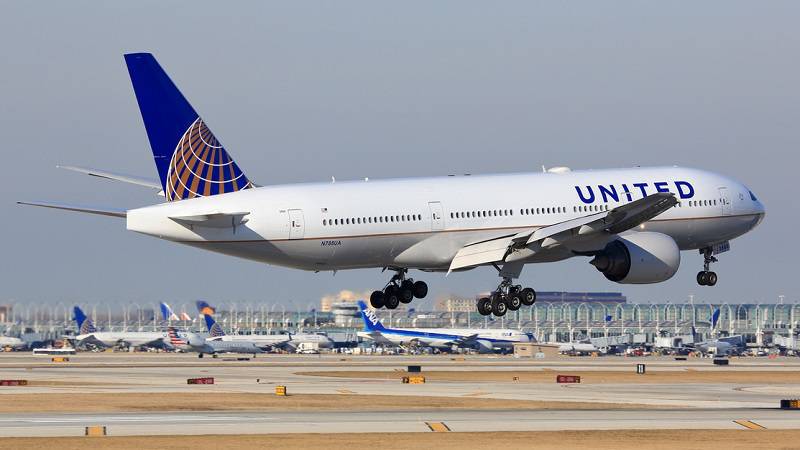 UA Adds Seasonal Flights to Cozumel, Mazatlan