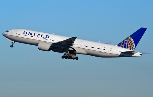 United Celebrates 25 Years Flying to Bermuda