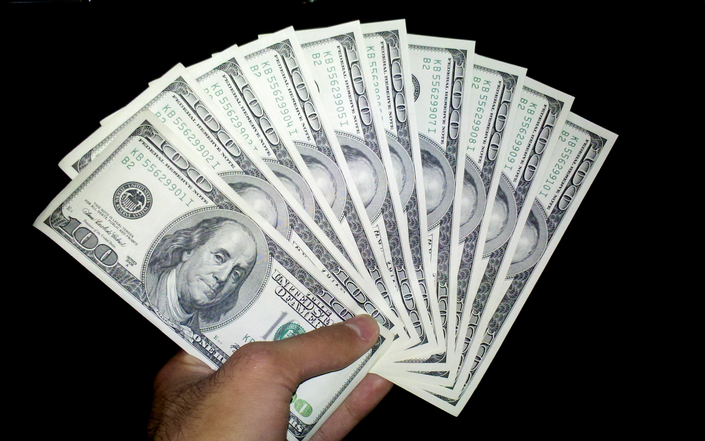 US Travelers Plan to Spend 40 More on Overseas Travel