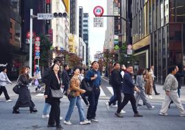 Chinese tourists in Japan